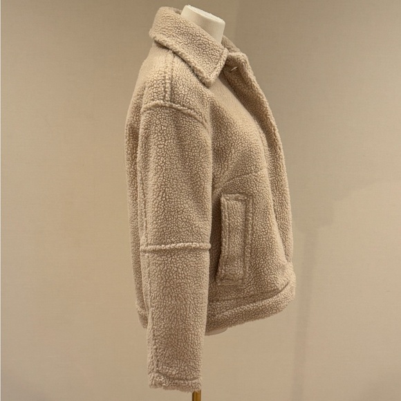 NWOT Vince Sherpa Faux Fur Jacket Size XS (retail $495) - Picture 12 of 16